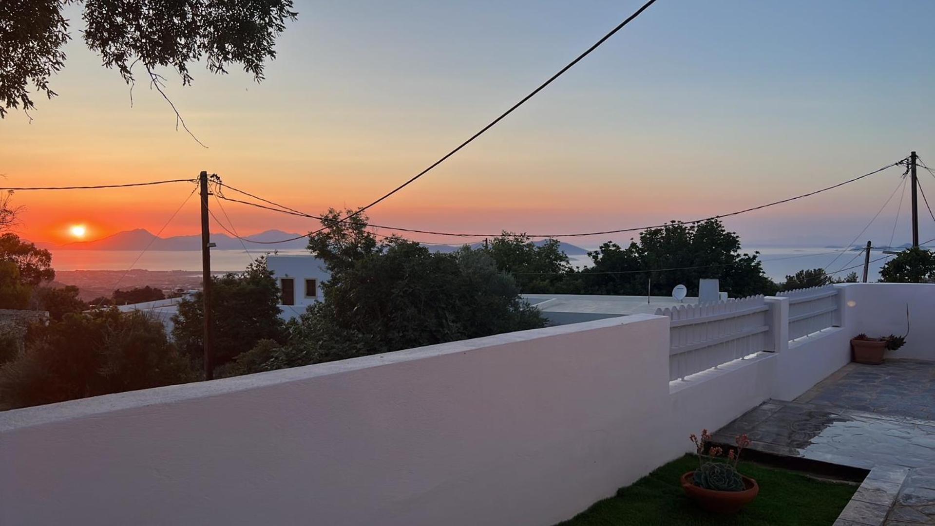 Moeses House * Asfendiou